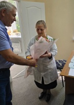 Сердечно поздравляем с прошедшим днём рождения почетного гражданина Дергачевского муниципального района Рудневу Зинаиду Александровну!