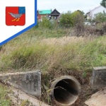 С приближением осенне-зимнего сезона важно уделить внимание подготовке ливневых систем и труб на придомовых территориях для предотвращения затоплений и обеспечения комфортных условий в холодные месяцы