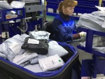 В Саратовскую область до конца года поступит около 900 000 посылок, в том числе с новогодними подарками