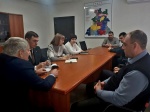 Подготовка к празднованию Крещения и традиционным купаниям в проруби.